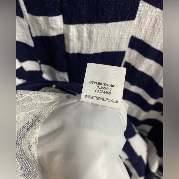 Trina Turk Navy & White Dress Sz 12 - Picture 7 of 10